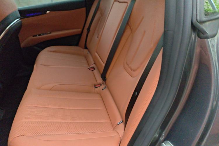 Used Deepal L07 2025 300Ultra Qiankun Intelligent Driving ADS SE Range-Extended Version Left Rear Seat