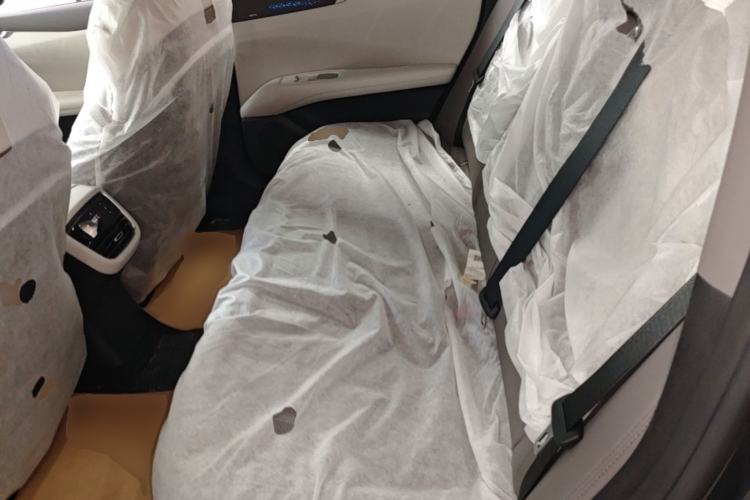 Used Deepal L07 2025 300Ultra Qiankun Intelligent Driving ADS SE Range-Extended Version Left Rear Seat