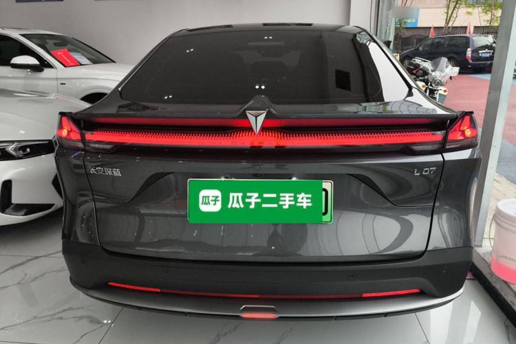 Used Deepal L07 2025 300Ultra with DeepBlue Intelligent Driving AD PRO Extended-Range Version Rear