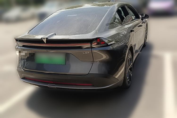 Used Deepal L07 2025 230 Ultra Qiankun Intelligent Driving ADS SE Range-Extended Version Rear Right 45 Deg