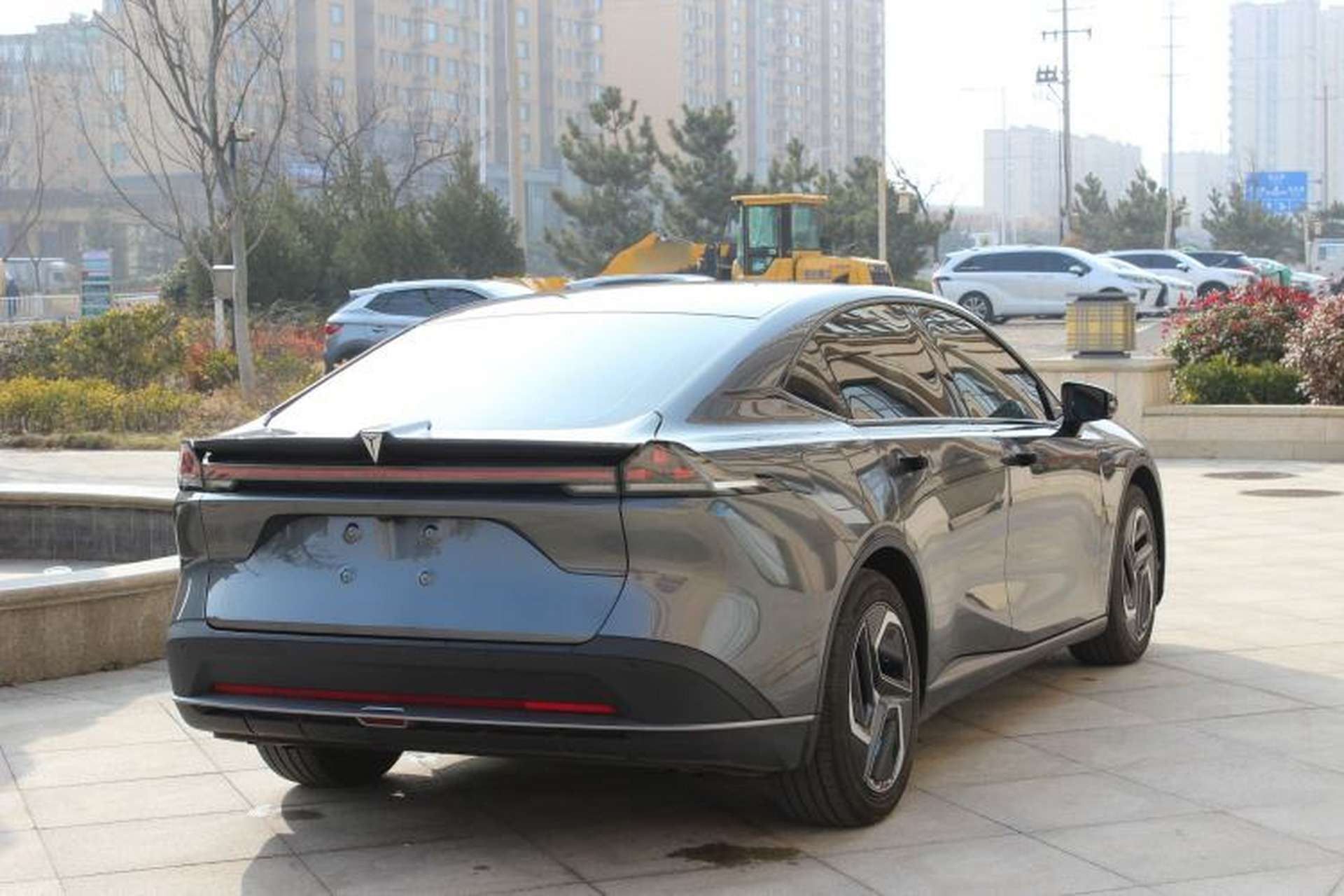 Used Deepal L07 2025 530 Ultra DeepBlue Intelligent Driving AD PRO Pure-Electric Version Rear Right 45 Deg