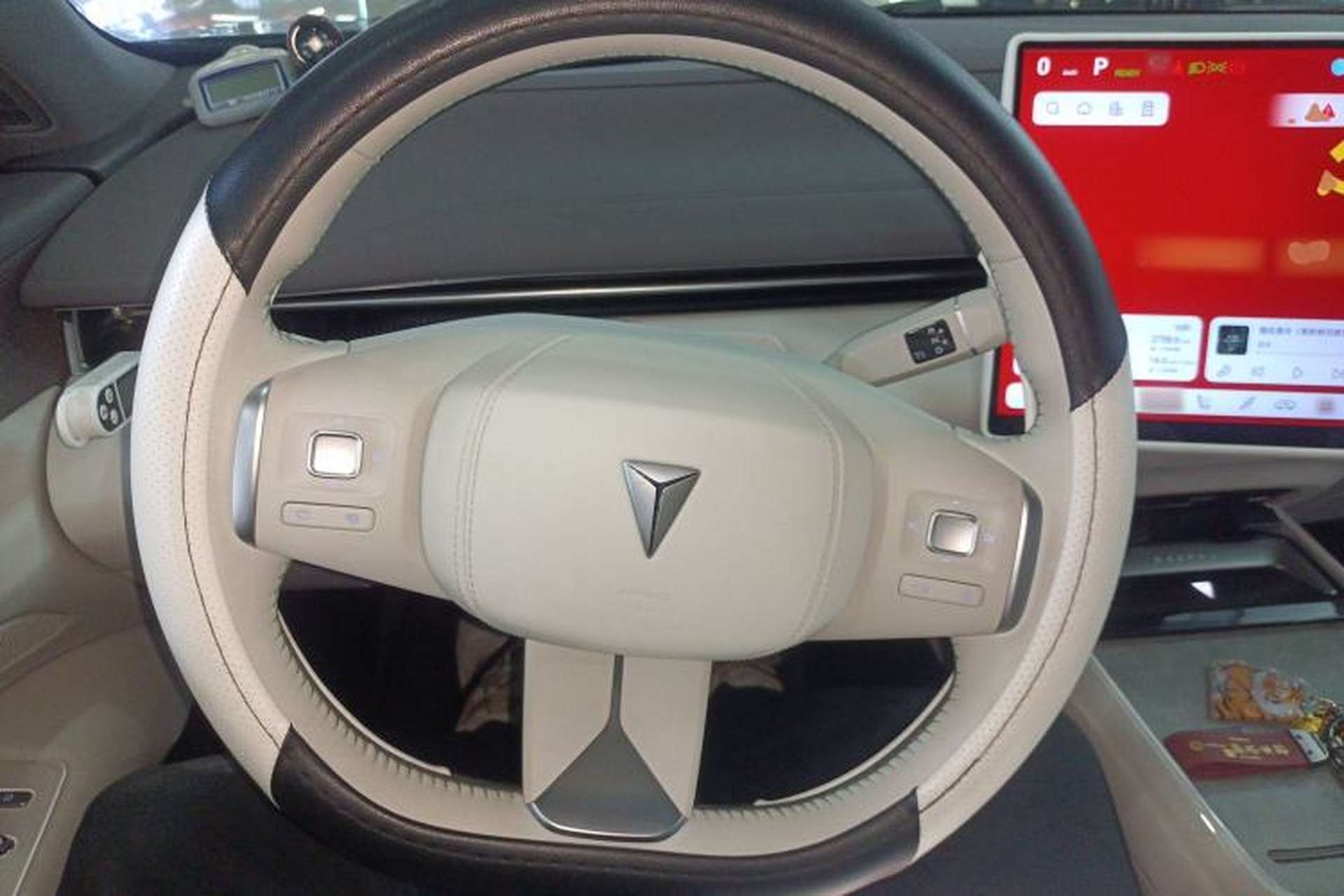 Used Deepal L07 2025 530Max DeepBlue Intelligent Driving AD PRO Pure-Electric Version Steering Wheel