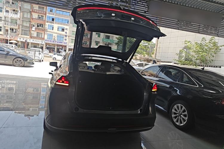 Used Deepal L07 2025 230 Ultra with DeepBlue Intelligent Driving AD PRO Extended-Range Version Trunk