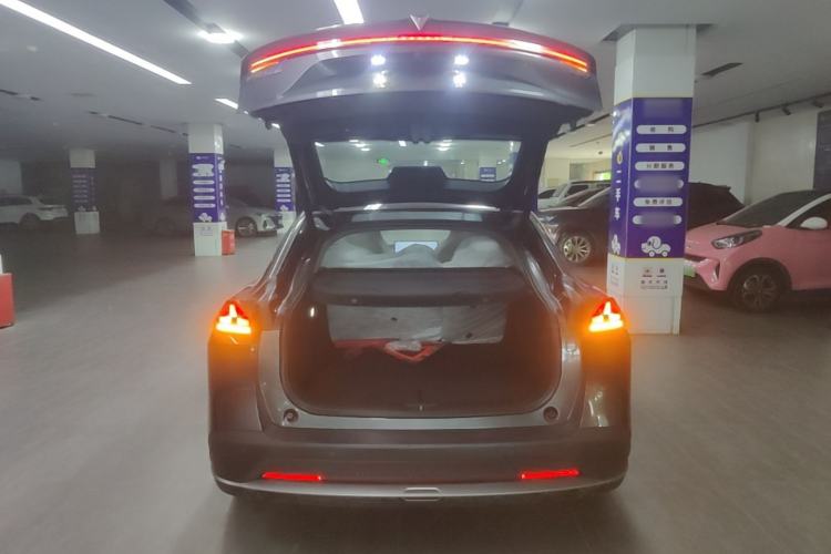 Used Deepal L07 2025 230 Ultra with DeepBlue Intelligent Driving AD PRO Extended-Range Version Trunk