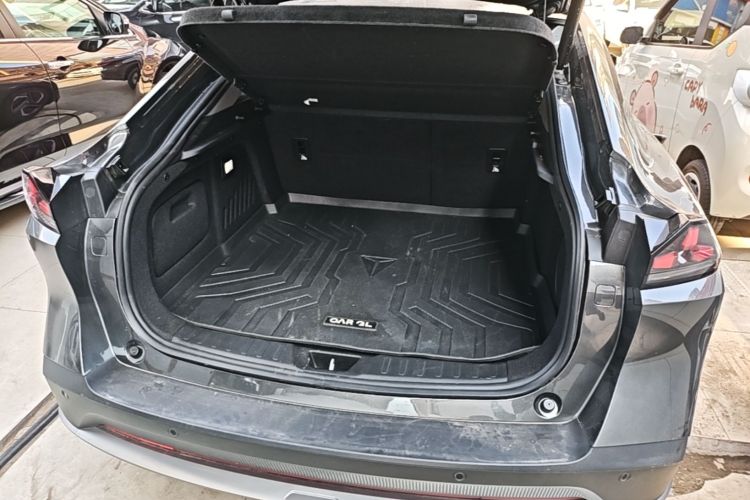 Used Deepal L07 2025 530 Ultra Qiankun Intelligent Driving ADS SE Pure Electric Version Trunk