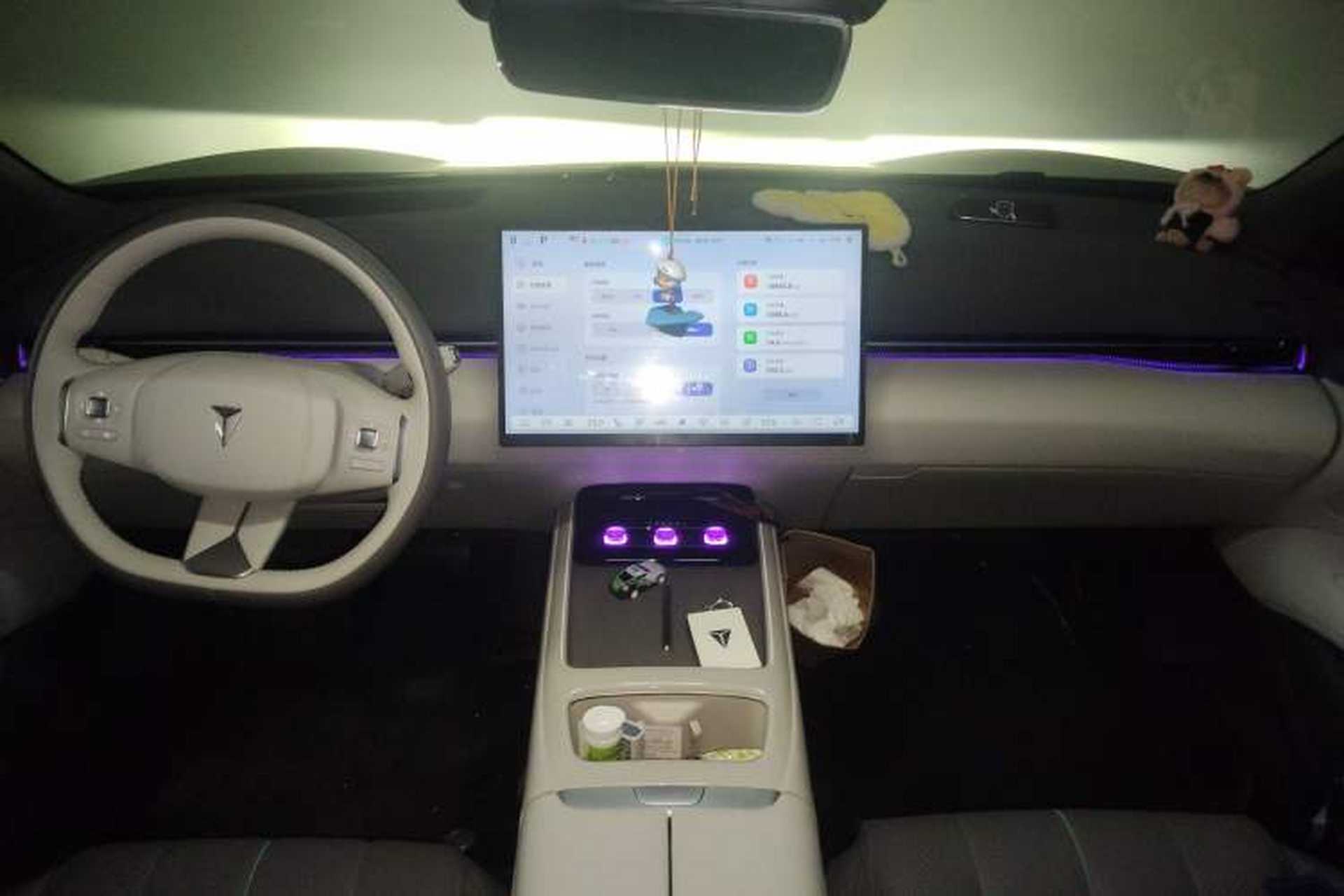 Used Deepal L07 2025 530 Ultra DeepBlue Intelligent Driving AD PRO Pure-Electric Version Audio And AC Panel