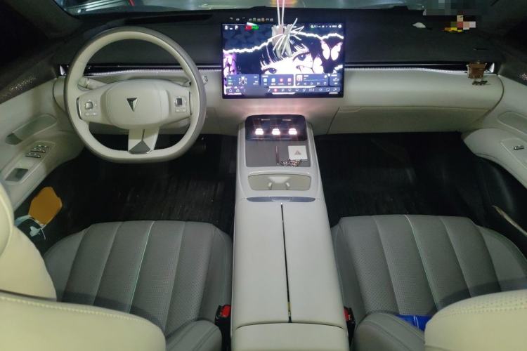 Used Deepal L07 2025 530 Ultra Qiankun Intelligent Driving ADS SE Pure Electric Version Center Console