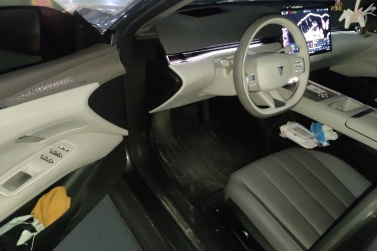 Used Deepal L07 2025 530 Ultra Qiankun Intelligent Driving ADS SE Pure Electric Version Driver Seat
