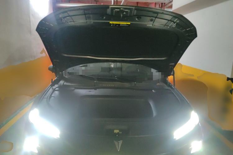 Used Deepal L07 2025 530 Ultra Qiankun Intelligent Driving ADS SE Pure Electric Version Engine Bay