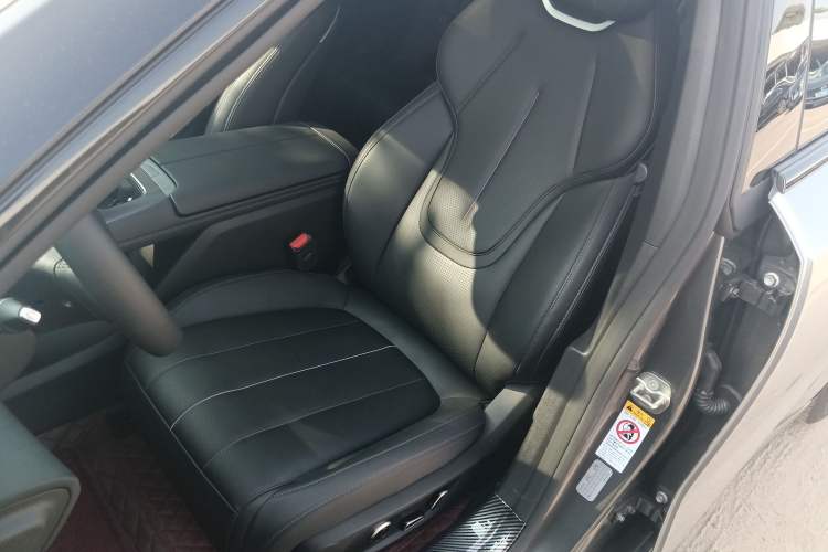 Used Deepal L07 2025 530 Ultra DeepBlue Intelligent Driving AD PRO Pure-Electric Version Left Front Seat