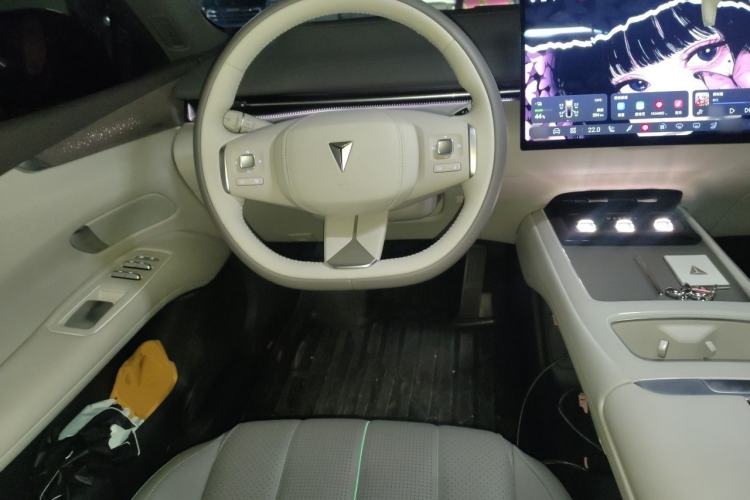 Used Deepal L07 2025 530 Ultra Qiankun Intelligent Driving ADS SE Pure Electric Version Steering Wheel