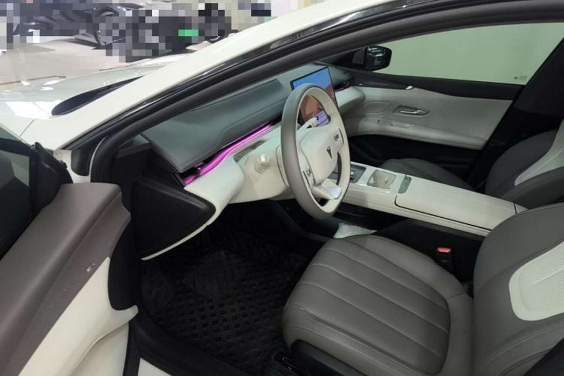 Used Deepal L07 2025 230 Ultra with DeepBlue Intelligent Driving AD PRO Extended-Range Version Driver Seat