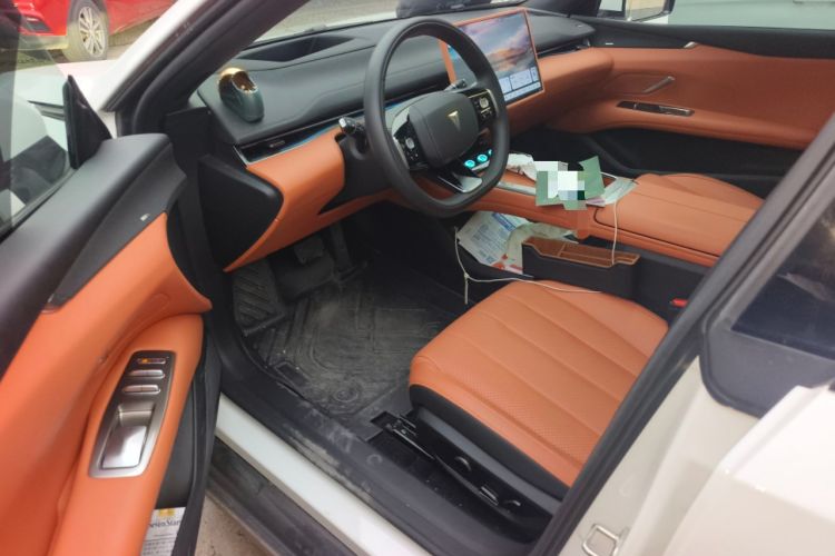 Used Deepal L07 2025 300Ultra with DeepBlue Intelligent Driving AD PRO Extended-Range Version Driver Seat