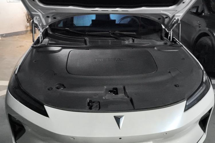 Used Deepal L07 2025 230 Ultra with DeepBlue Intelligent Driving AD PRO Extended-Range Version Engine Bay