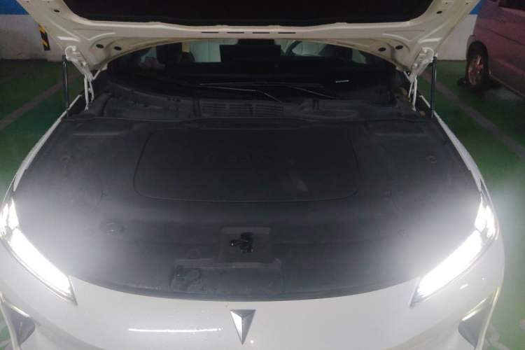 Used Deepal L07 2025 300Ultra with DeepBlue Intelligent Driving AD PRO Extended-Range Version Engine Bay