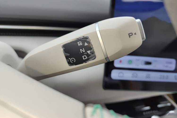 Used Deepal L07 2025 230 Ultra with DeepBlue Intelligent Driving AD PRO Extended-Range Version Gear Lever