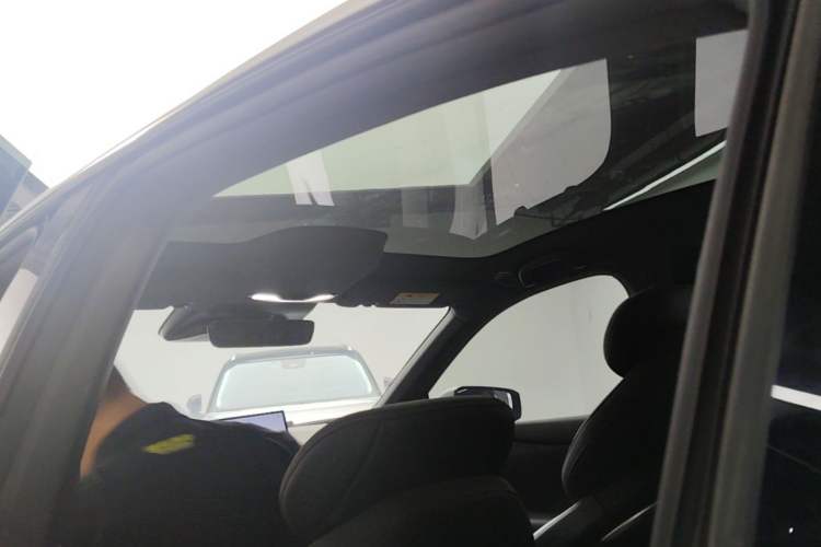 Used Deepal L07 2025 530 Ultra DeepBlue Intelligent Driving AD PRO Pure-Electric Version Headliner