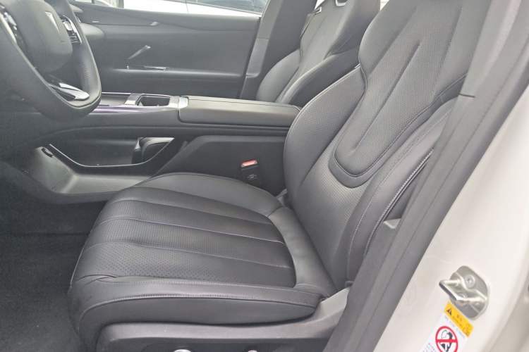 Used Deepal L07 2025 230 Ultra Qiankun Intelligent Driving ADS SE Range-Extended Version Left Front Seat