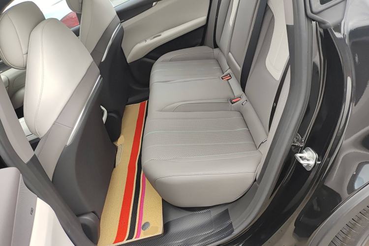 Used Deepal L07 2025 230 Ultra with DeepBlue Intelligent Driving AD PRO Extended-Range Version Left Rear Seat
