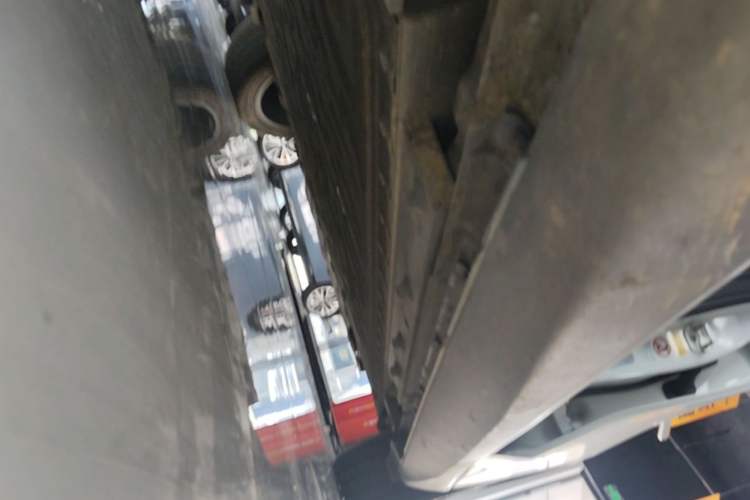 Used Deepal L07 2025 530 Ultra DeepBlue Intelligent Driving AD PRO Pure-Electric Version Left Side Sill
