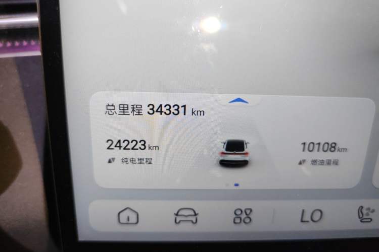 Used Deepal L07 2025 230 Ultra with DeepBlue Intelligent Driving AD PRO Extended-Range Version Odometer Close Up