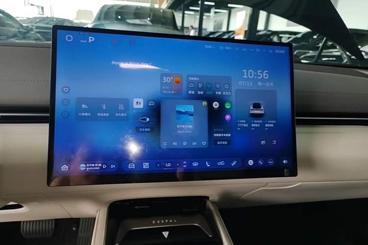 Used Deepal L07 2026 Model 240Ultra Huawei Qiankun ADS SE Edition Audio And AC Panel