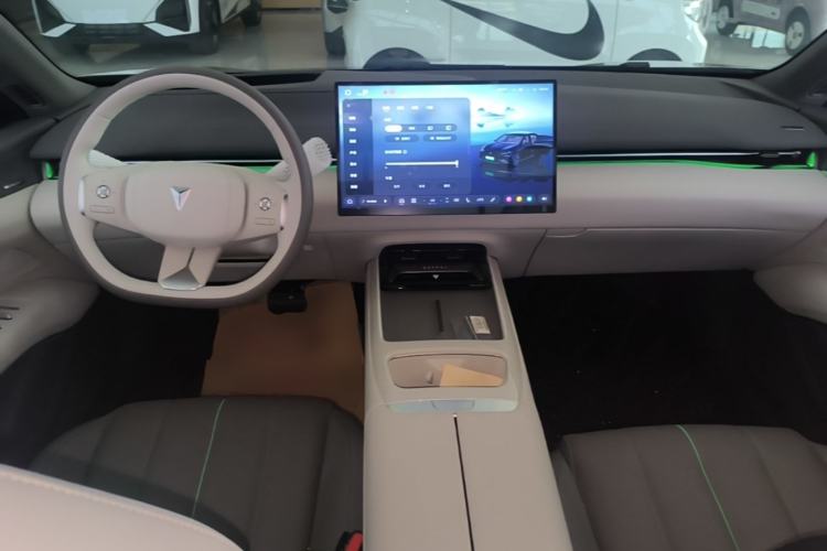 Used Deepal L07 2026 Model 550Ultra Huawei Qiankun ADS SE Edition Center Console