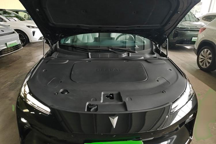 Used Deepal L07 2026 Model 240Ultra Huawei Qiankun ADS SE Edition Engine Bay