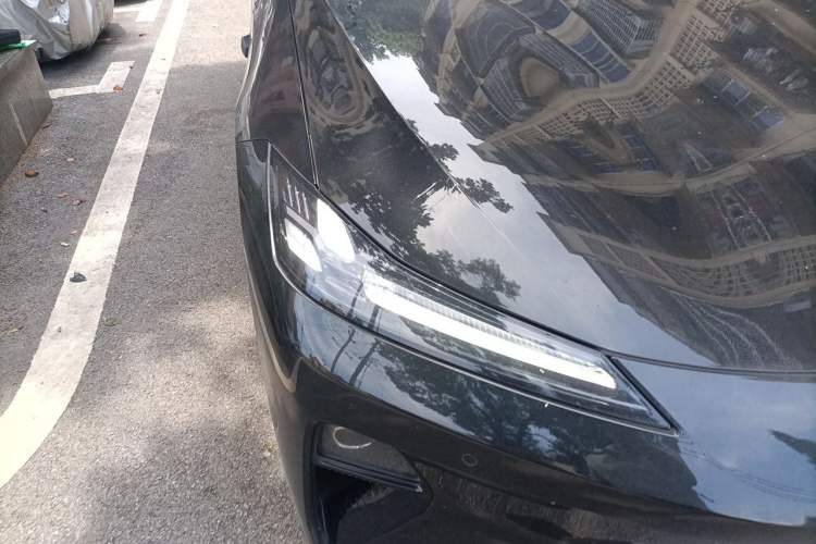 Used Deepal L07 2026 Model 550Ultra Huawei Qiankun ADS SE Edition Right Front Headlight