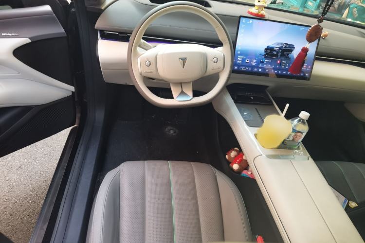 Used Deepal L07 2026 Model 550Ultra Huawei Qiankun ADS SE Edition Steering Wheel