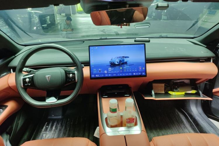 Used Deepal L07 2026 Model 240Ultra Huawei Qiankun ADS SE Edition Center Console
