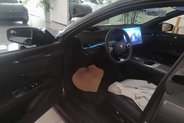 Used Deepal L07 2026 Model 550Ultra Huawei Qiankun ADS SE Edition Driver Seat