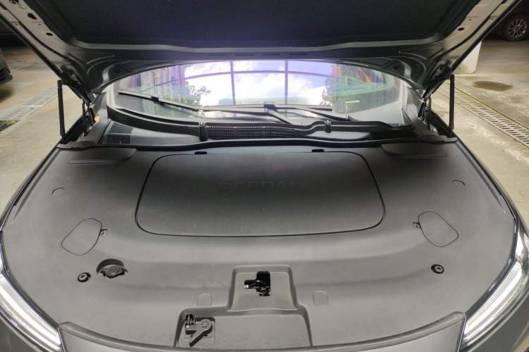 Used Deepal L07 2026 Model 240Ultra Huawei Qiankun ADS SE Edition Engine Bay