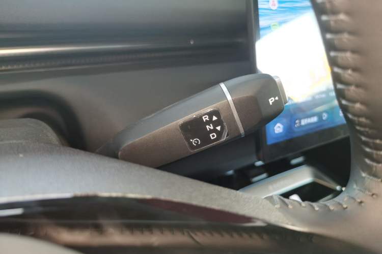 Used Deepal L07  Gear Lever