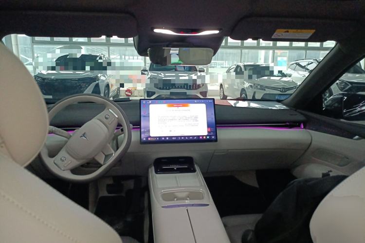 Used Deepal L07 2026 Model 550Ultra Huawei Qiankun ADS SE Edition Interior 2