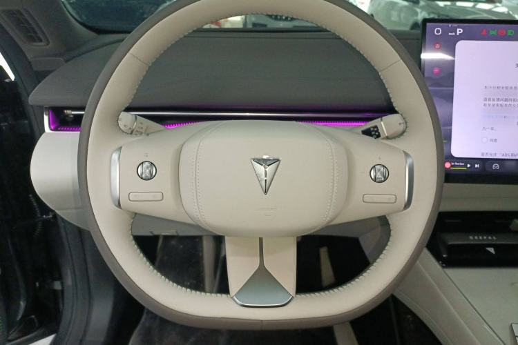 Used Deepal L07 2026 Model 550Ultra Huawei Qiankun ADS SE Edition Steering Wheel