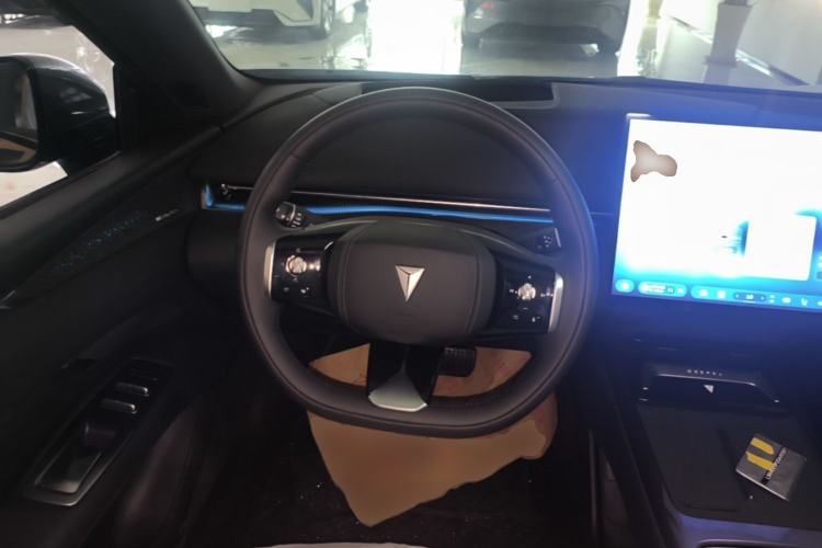 Used Deepal L07 2026 Model 550Ultra Huawei Qiankun ADS SE Edition Steering Wheel