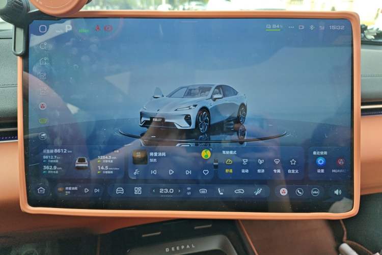 Used Deepal L07 2026 Model 550Max Huawei Qiankun ADS SE Edition Audio And AC Panel