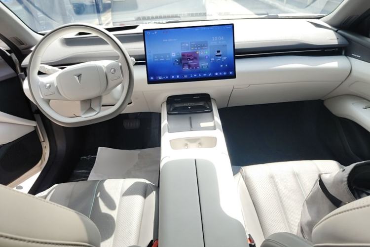 Used Deepal L07 2026 Model 240Ultra Huawei Qiankun ADS SE Edition Center Console
