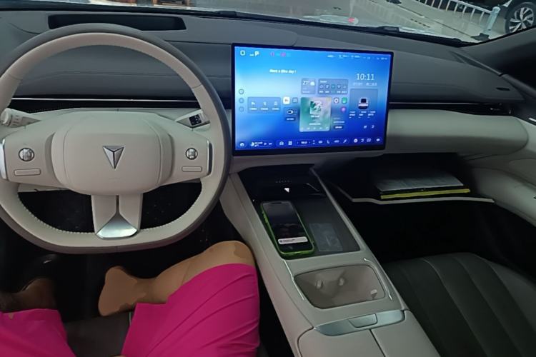 Used Deepal L07 2026 Model 240Max Huawei Qiankun ADS SE Edition Center Console