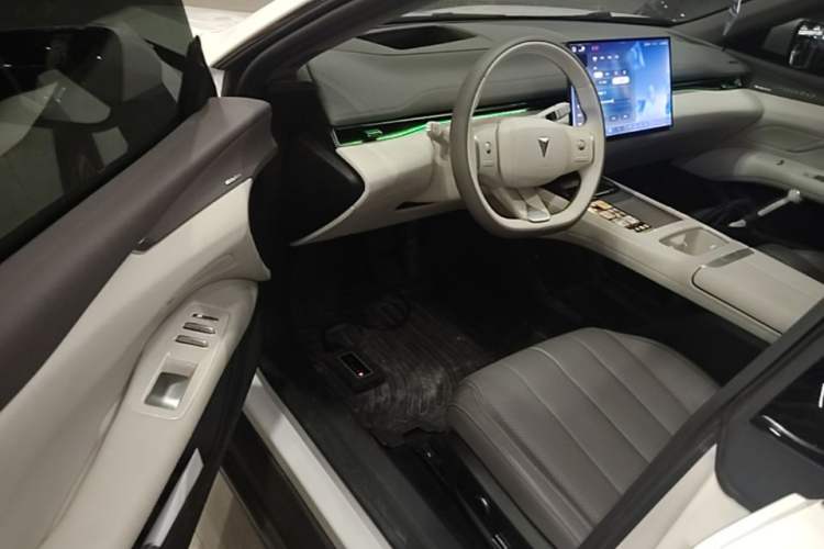 Used Deepal L07 2026 Model 550Ultra Huawei Qiankun ADS SE Edition Driver Seat
