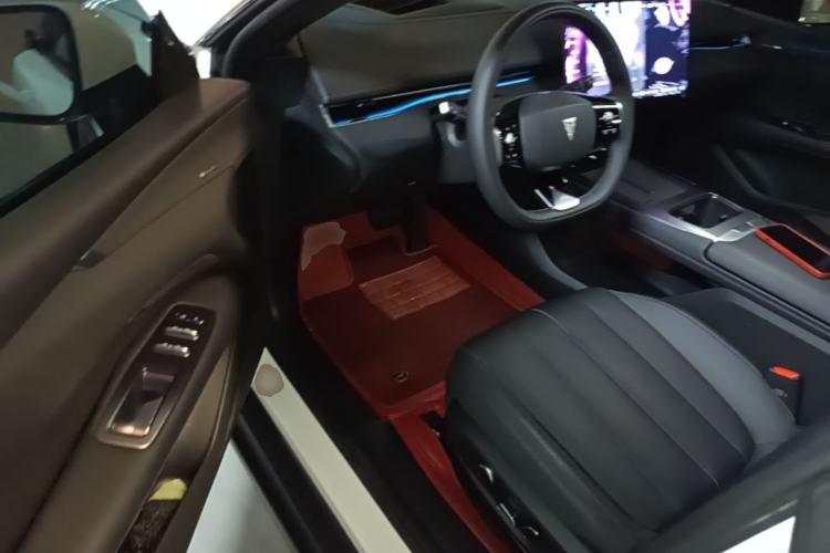 Used Deepal L07 2026 Model 240Ultra Huawei Qiankun ADS SE Edition Driver Seat