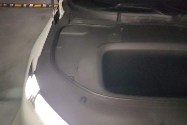 Used Deepal L07 2026 Model 550Ultra Huawei Qiankun ADS SE Edition Engine Bay Right