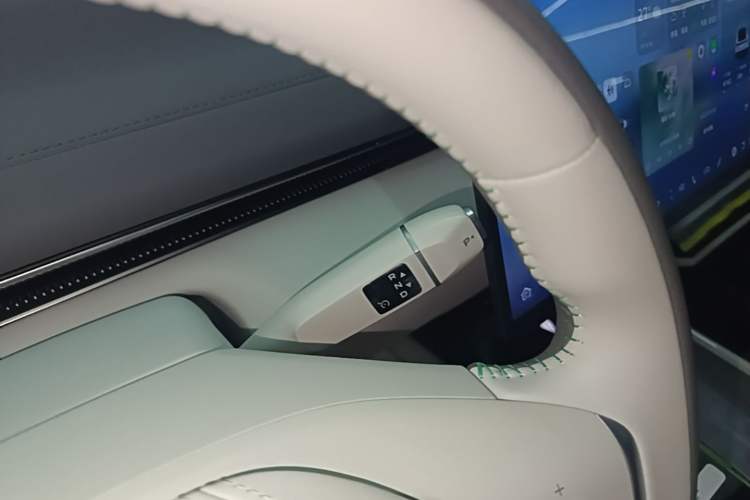 Used Deepal L07 2026 Model 240Max Huawei Qiankun ADS SE Edition Gear Lever