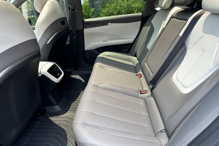 Used Deepal L07 2026 Model 550Ultra Huawei Qiankun ADS SE Edition Interior 1