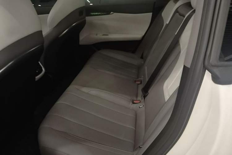 Used Deepal L07 2026 Model 550Ultra Huawei Qiankun ADS SE Edition Left Rear Seat