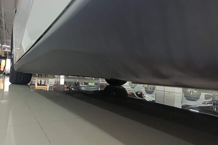 Used Deepal L07 2026 Model 240Max Huawei Qiankun ADS SE Edition Left Side Sill