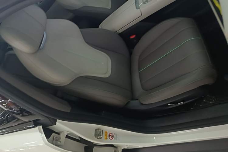 Used Deepal L07 2026 Model 240Max Huawei Qiankun ADS SE Edition Right Front Seat
