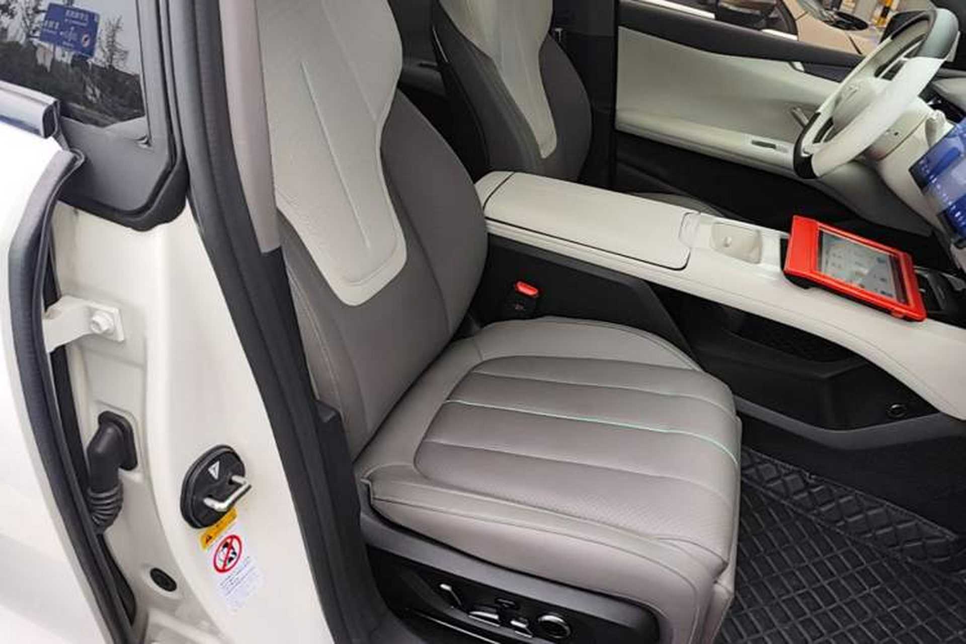 Used Deepal L07 2026 Model 240Ultra Huawei Qiankun ADS SE Edition Right Front Seat