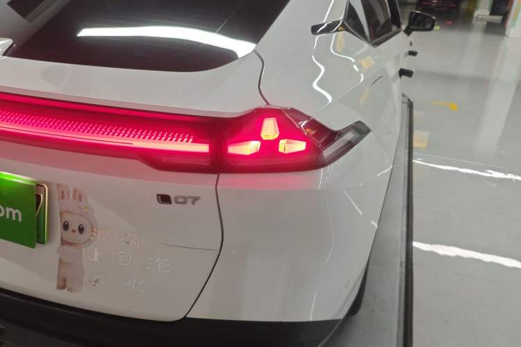 Used Deepal L07 2026 Model 550Max Huawei Qiankun ADS SE Edition Right Rear Taillight